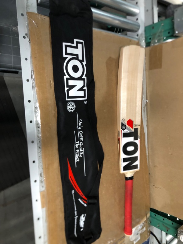 Photo 3 of * item used * signs of wear and tear *
SS Ton Super Cricket Bat
