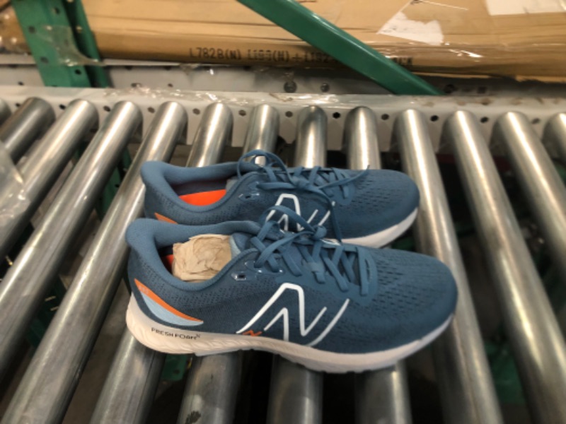 Photo 4 of New Balance Men's Fresh Foam size 10