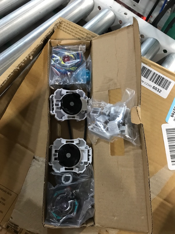 Photo 3 of Beyblade Burst Evolution Star Storm Battle Set (Amazon Exclusive) Frustration-Free Packaging