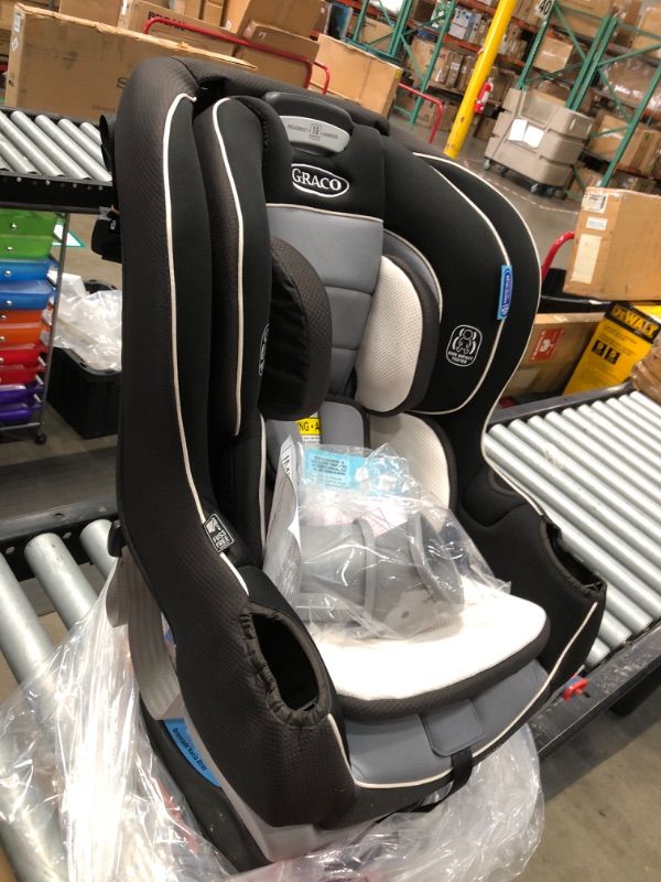 Photo 1 of Britax One4Life Convertible Car Seat, 10 Years of Use from 5 to 120 Pounds, Converts from Onyx