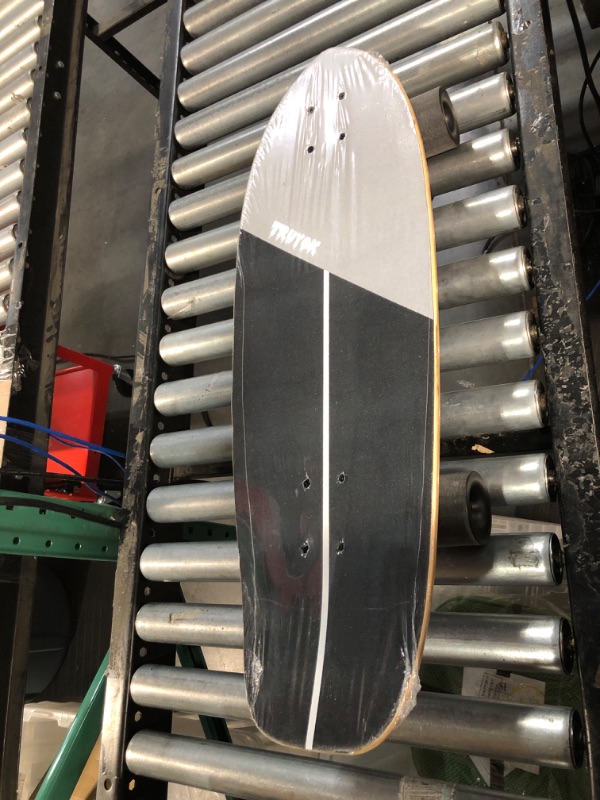 Photo 2 of ** UNKNOWN MAKER** Cruiser Skateboard