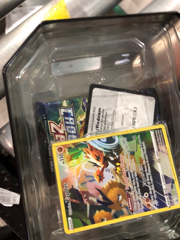 Photo 3 of (USED)Pokemon TCG: Crown Zenith Tin (One at Random)