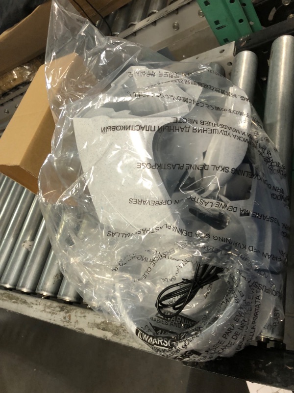 Photo 1 of **USED SEE NOTES** PetSafe Platinum Pet Fountain