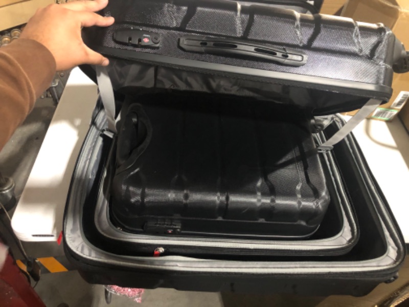 Photo 5 of (USED) Samsonite Omni 3-Piece Hardside Nested Luggage Spinner Set (20", 24", 28", Black)