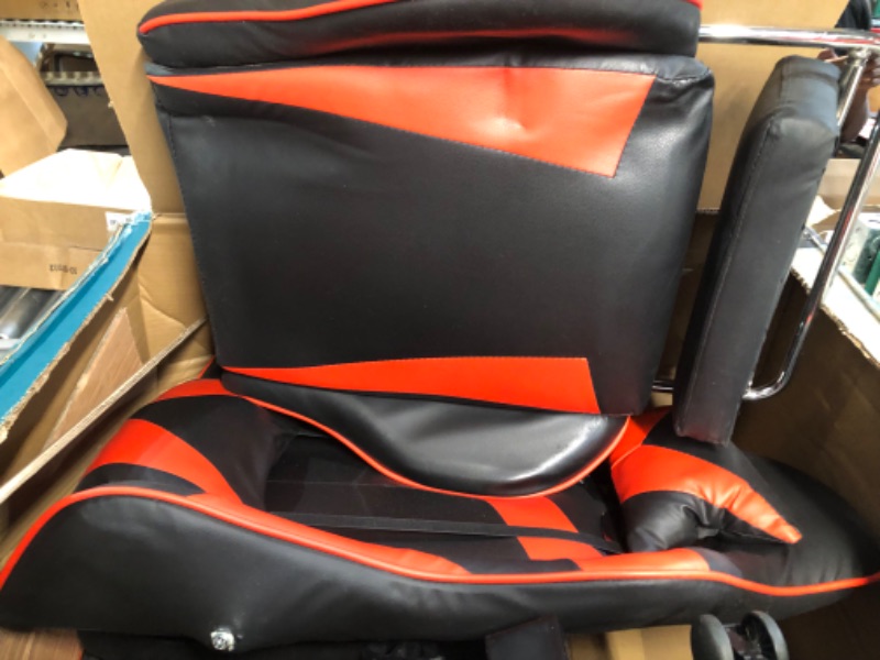 Photo 4 of [FOR PARTS, READ NOTES]
Soontrans Red Gaming Chairs with Footrest,Racing Gaming Chair,Computer Gamer Chair,Ergonomic Game Chair NONREFUNDABLE