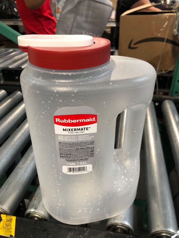 Photo 2 of *USED* Rubbermaid® Mixermate™ Leak-Resistant Pitcher, 1 Gallon