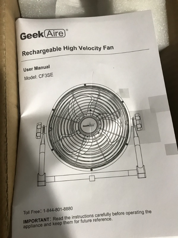 Photo 4 of [READ NOTES]
Geek Aire Rechargeable Outdoor High Velocity Floor Fan,10'' Portable 7800mAh Battery Operated Fan with Metal Blade,360°Vertical Tilt