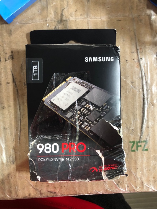 Photo 2 of SAMSUNG 980 PRO SSD 1TB PCIe 4.0 NVMe Gen 4 Gaming M.2 Internal Solid State Drive Memory Card, Maximum Speed, Thermal Control, MZ-V8P1T0B 1TB 980 PRO