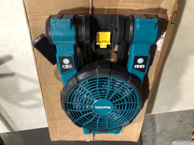 Photo 5 of ***NONFUNCTIONAL - SEE NOTES***
Makita DCF201Z 18V LXT Lithium Ion Cordless 9" Fan 