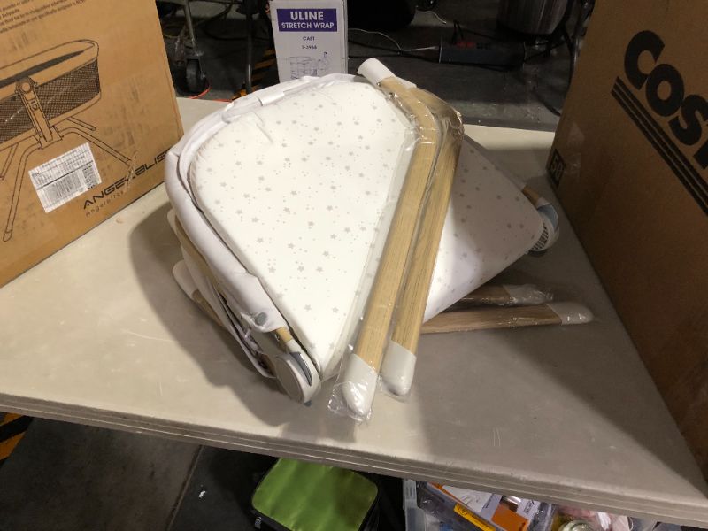 Photo 4 of ***CARRYING CASE DAMAGED - SEE PICTURES***
ANGELBLISS 3 in 1 Rocking Bassinet & Baby Bassinet Bedside Crib, 29"L x 18"W x 35"H