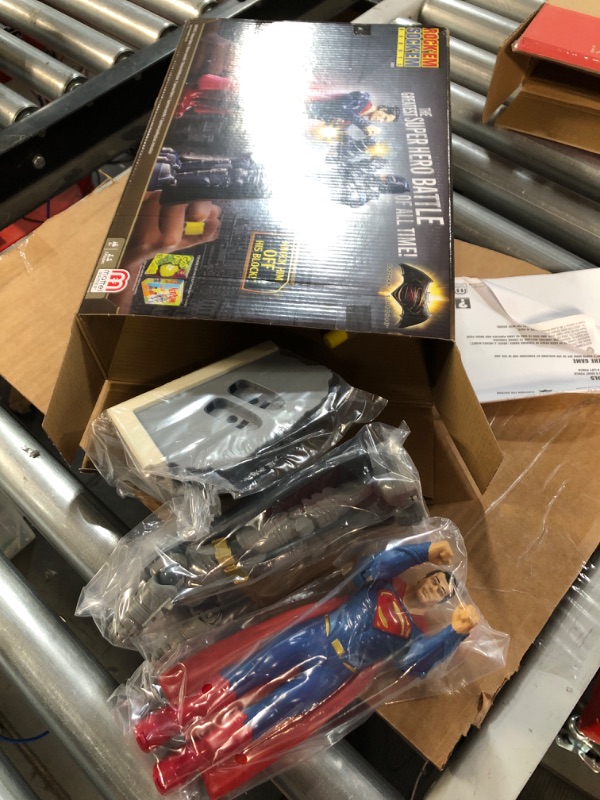 Photo 2 of Batman Vs. Superman Rock 'Em Sock 'Em Robots [Amazon Exclusive]