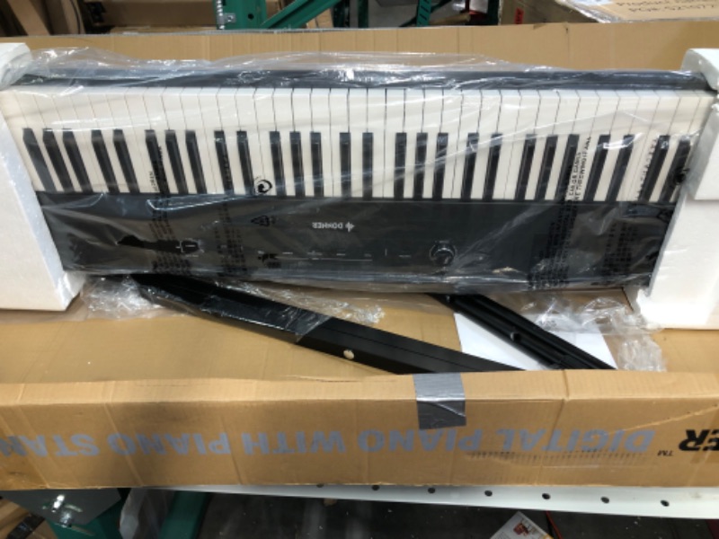 Photo 3 of **BRAND NEW, SEE NOTES** Digital Piano Ultrathin Donner DEP-45