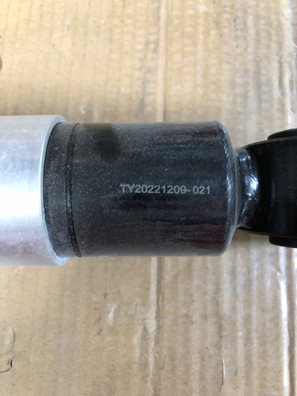 Photo 2 of * SEE NOTES*  Rear Air Shock Absorber ( 1 PC ) SEE IMAGES 