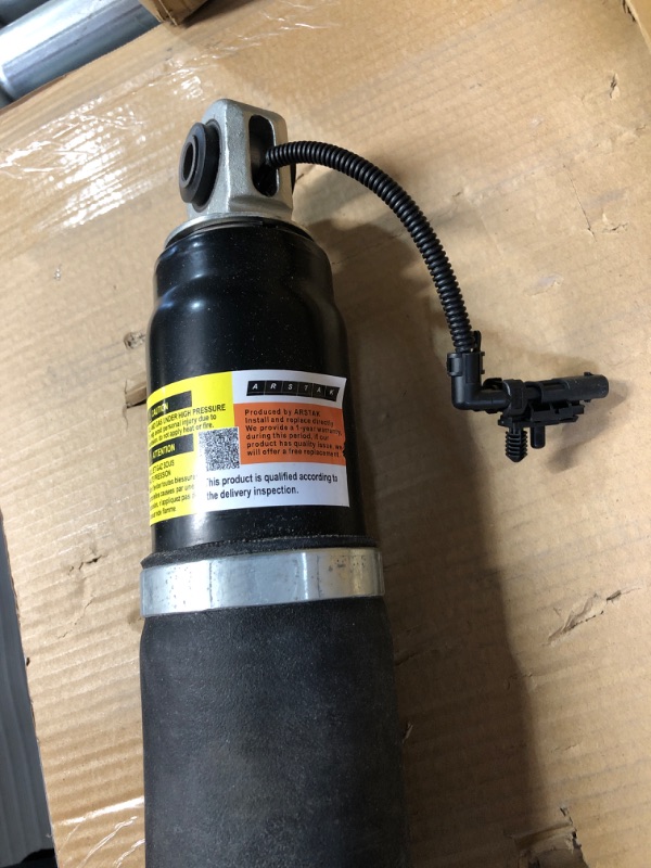 Photo 6 of * SEE NOTES*  Rear Air Shock Absorber ( 1 PC ) SEE IMAGES 