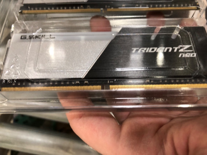 Photo 4 of G.Skill Trident Z NEO Series 64GB (2 x 32GB) 288-Pin SDRAM PC4-28800 DDR4 3600 CL18-22-22-42 1.35V Dual Channel Desktop Memory Model F4-3600C18D-64GTZN