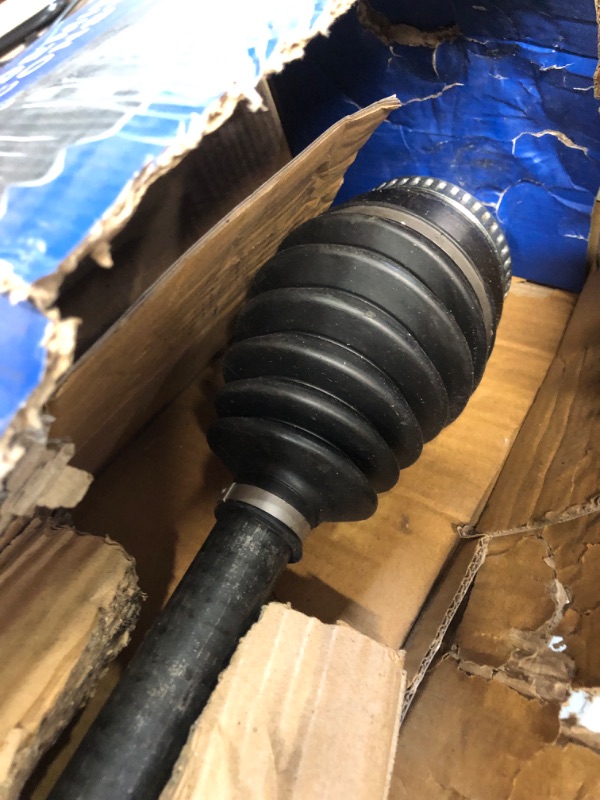 Photo 1 of *SEE NOTES* Constant Velocity Drive Axle Shaft