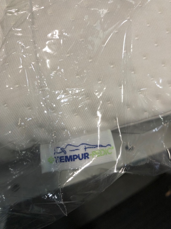 Photo 4 of *SEE NOTES* Tempur-Pedic Memory Foam Symphony Pillow Luxury Soft Feel, Standard, White