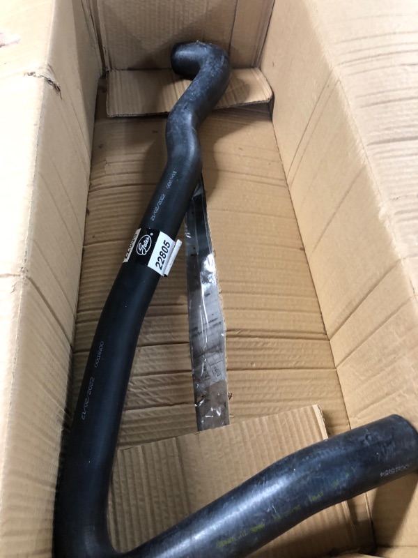 Photo 2 of Gates 22805 Premium Molded Coolant Hose