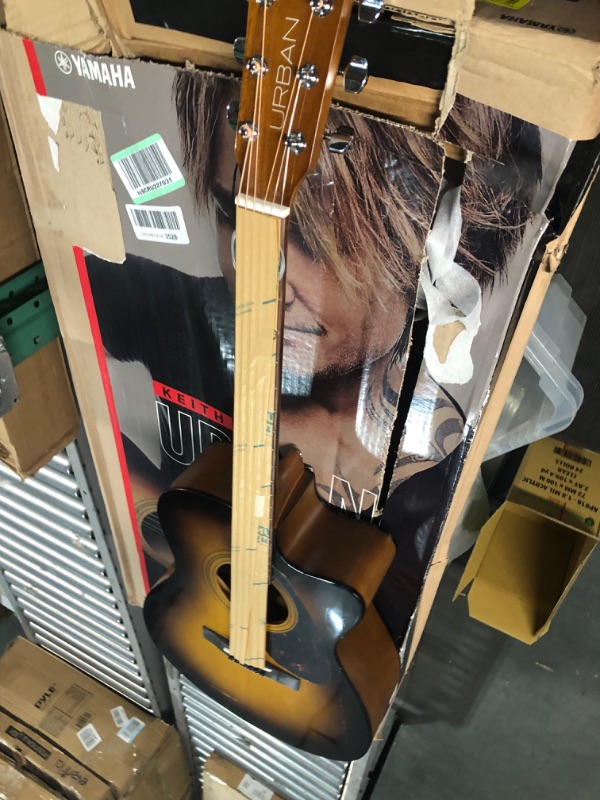 Photo 2 of Yamaha URBAN Guitar – Learn Guitar with Keith Urban - Guitar, App & Essential Accessories
