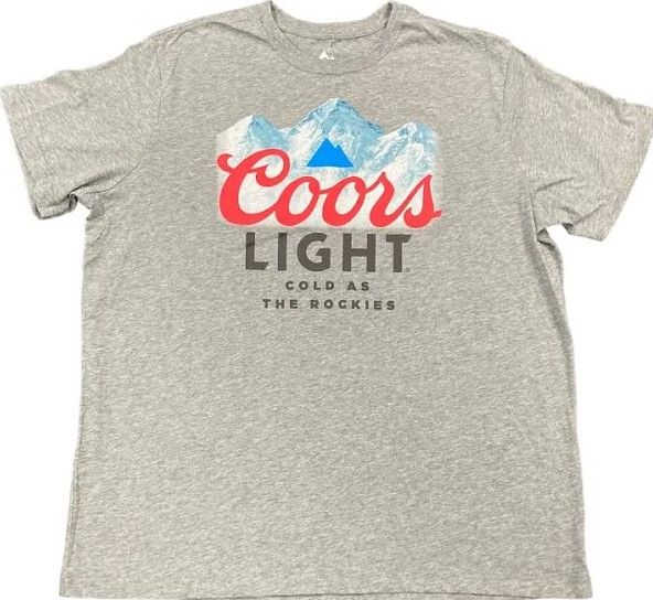 Photo 1 of Coors Light Men's Short Sleeve Graphic T-Shirt
 large 