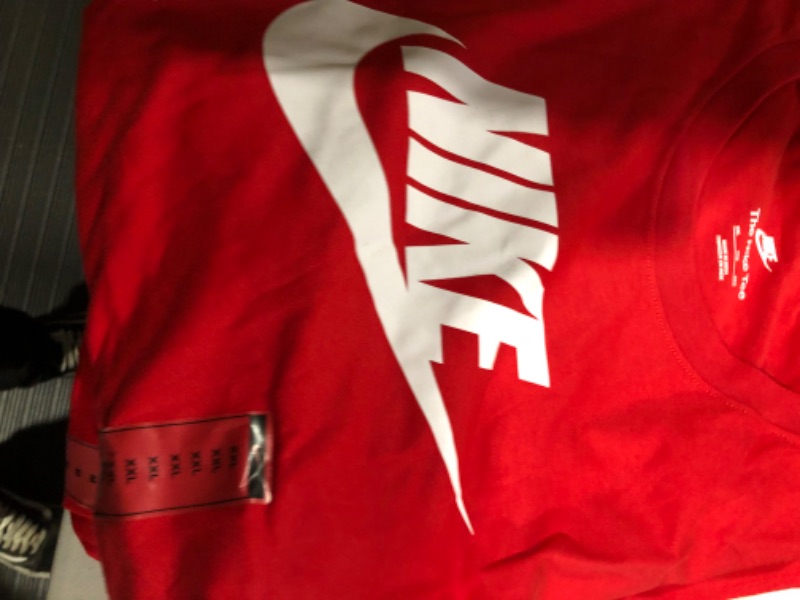 Photo 4 of 7 NIKE T-SHIRTS XL,L,M 