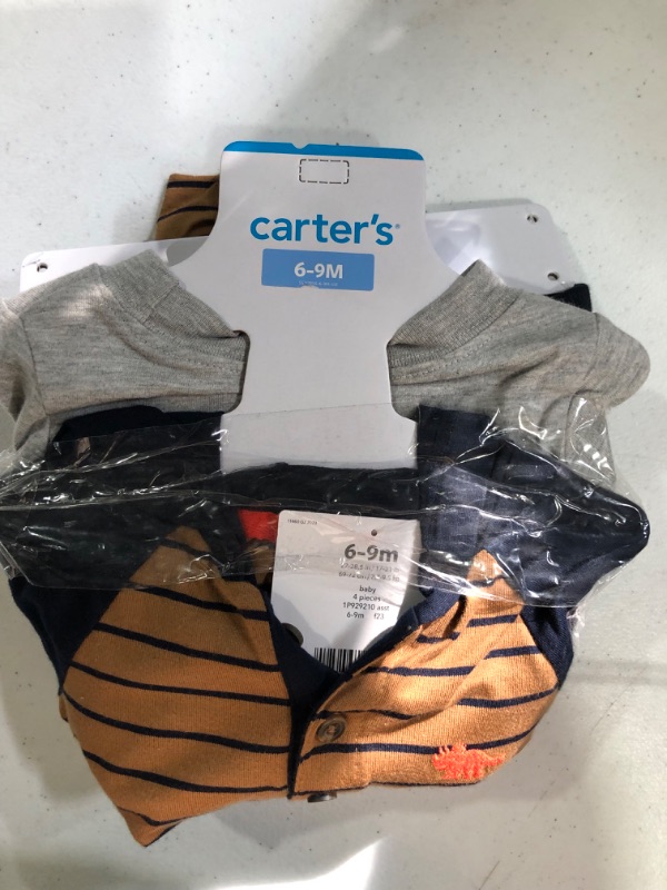 Photo 3 of CARTERS  6-9 BABY PIECES  