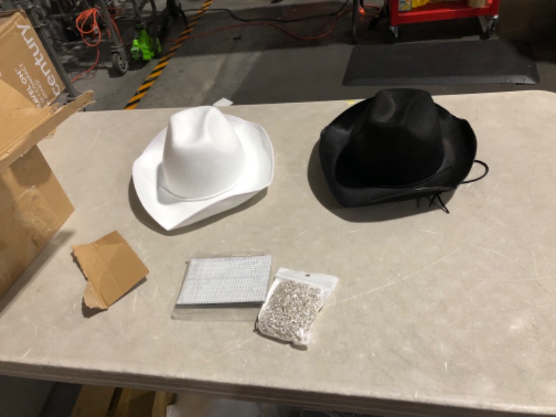 Photo 1 of ***DAMAGED - CRUSHED - SEE PICTURES***
Cowboy Hats, Black and White, with Accessories