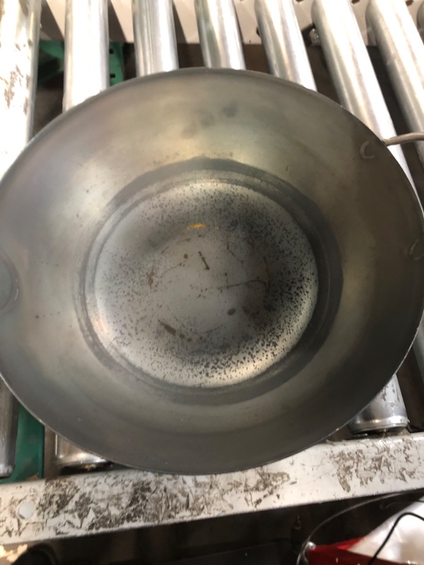 Photo 1 of ***nonrefundable****YOSUKATA Carbon Steel Wok Pan – 11,8 “ Woks and Stir Fry Pans - Chinese Wok with Flat Bottom Pow Wok - Traditional Chinese Japanese Woks - Black Wok For Electric Stove, Induction, Gas Stovetops 11.8" Black