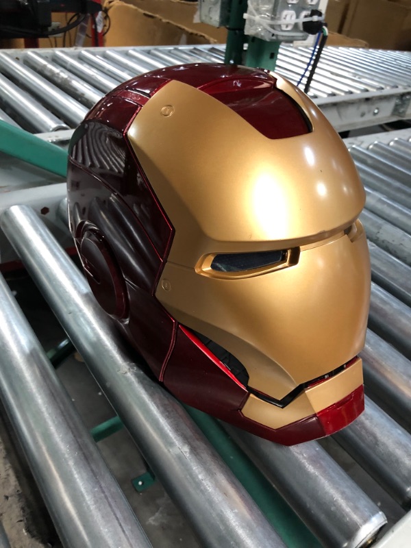 Photo 6 of Avengers Marvel Legends Iron Man Electronic Helmet - Multicolor Characters