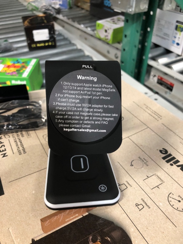 Photo 2 of ***stock photo***Foluck 3 in 1 Wireless Charging station, Adjustable Magnetic Wireless Charger, Foldable Trave