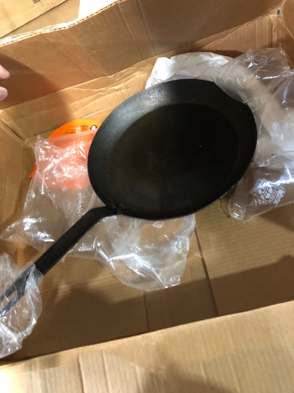 Photo 2 of Lodge 15 Inch Cast Iron Pre-Seasoned Skillet – Signature Teardrop Handle - Use in the Oven