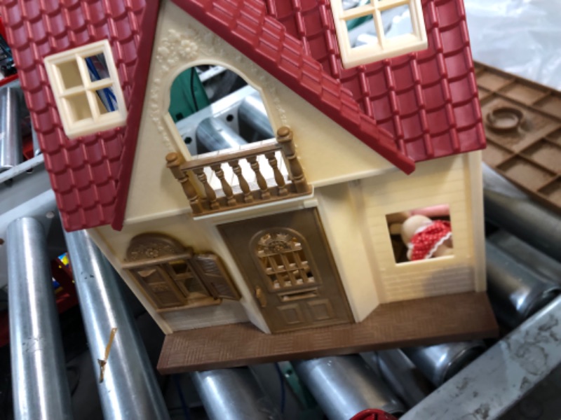 Photo 3 of Calico Critters Red Roof Cozy Cottage CF Red Roof Cozy Cottage