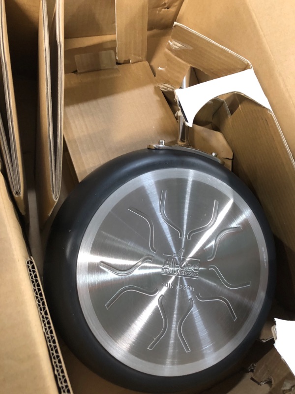 Photo 1 of [READ NOTES]
All-Clad E785S264/E785S263 HA1 Hard Anodized Nonstick 8 10-Inch Fry Pan Cookware Set