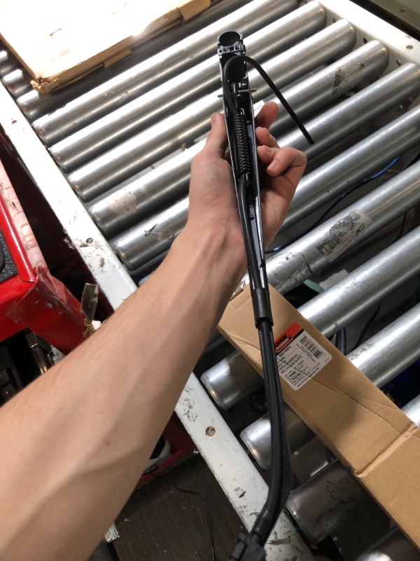Photo 1 of Dorman 602-5404 Passenger Side Windshield Wiper Arm Compatible with Select Kenworth 