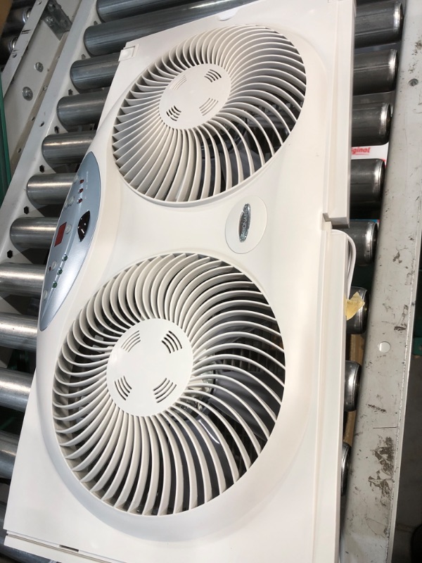 Photo 2 of ***FOR PARTS ONLY*** Bionaire Window Fan with Twin 8.5-Inch Reversible Airflow Blades