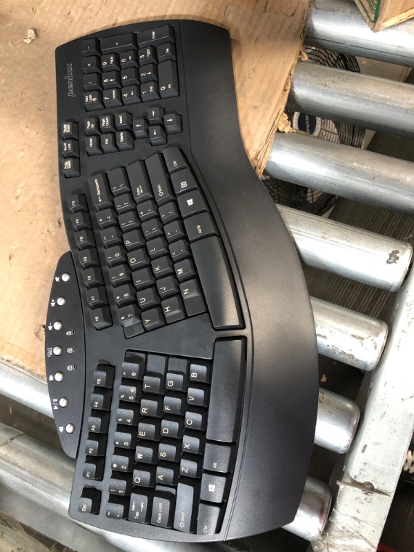 Photo 4 of Perixx Periboard-612 Wireless Ergonomic Split Keyboard with Dual Mode 2.4G and Bluetooth Feature, Compatible with Windows 10 and Mac OS X System, Black, US English Layout, (11354) Wireless Black Keyboard