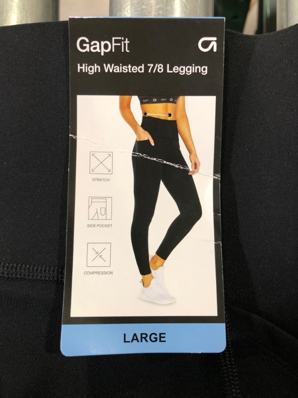 Photo 1 of GAP Fit Women's High Waisted 7/8 Side Pocket Compression Stretch Legging