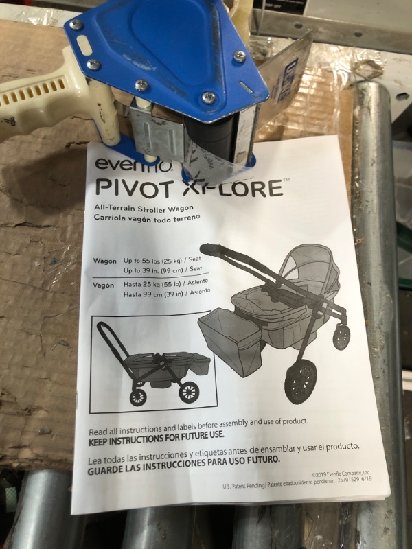 Photo 5 of *FOR PARTS ONLY* Stroller Wagon - Evenflo Pivot Explore