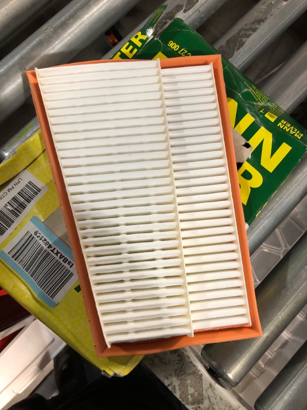 Photo 3 of Mann Filter C 27 006 Air Filter