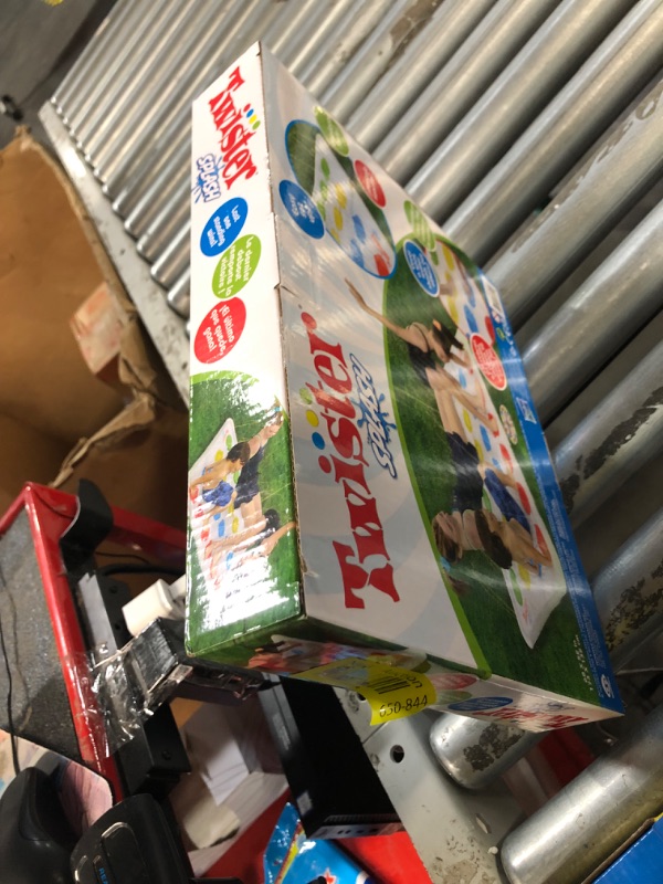 Photo 1 of *NEW*Hasbro Twister Splash – Summer Toys for Kids