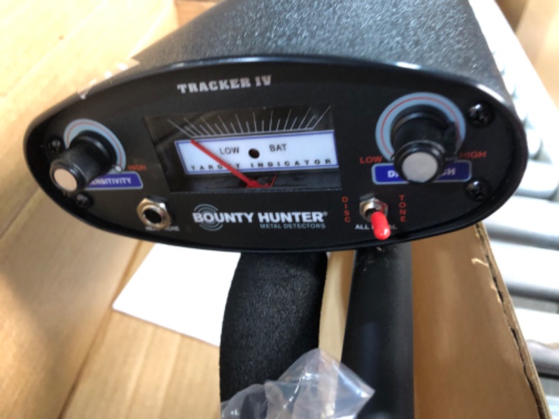 Photo 3 of USED - Bounty Hunter Tracker IV Metal Detector