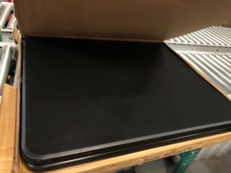 Photo 4 of USED - Alera ALEPT36SW 36 in. x 36 in. x 29.25 in. Square Plastic Folding Table - black