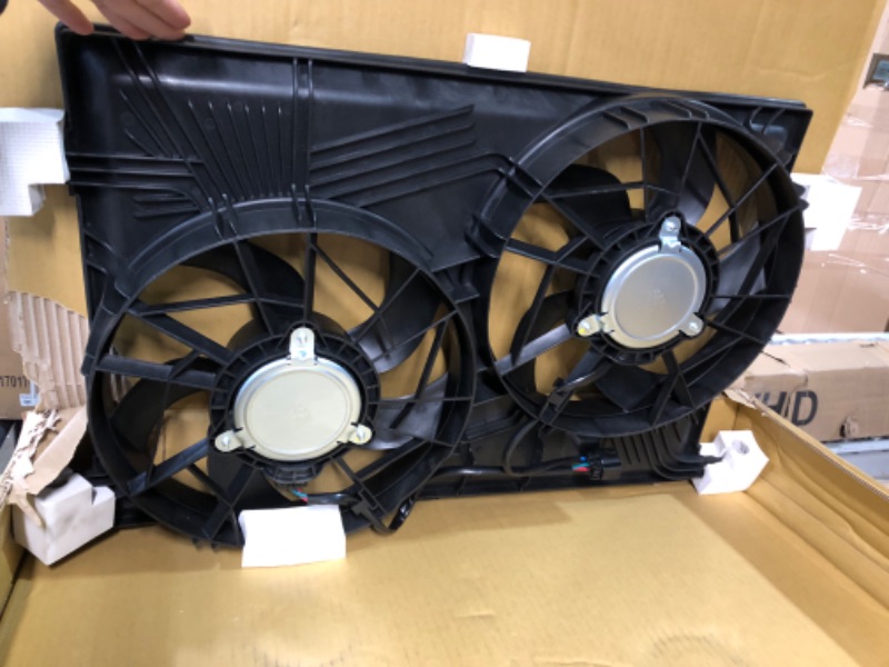 Photo 3 of Dorman 621-390 Engine Cooling Fan Assembly Compatible with Select Models