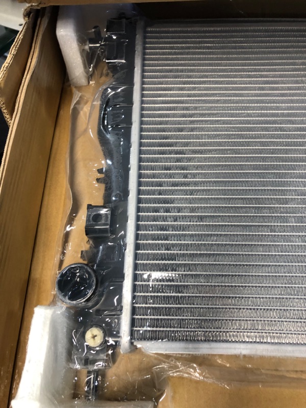 Photo 4 of *DAMAGED* A-Premium Engine Coolant Radiator Compatible with Chevy Silverado, Suburban, Tahoe & GMC Sierra, Yukon & Cadillac Escalade