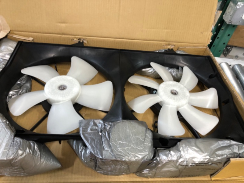 Photo 2 of **USED/MISSING HARDWARE**
Dorman 621-401 Engine Cooling Fan Assembly Compatible with Select Lexus / Toyota Models