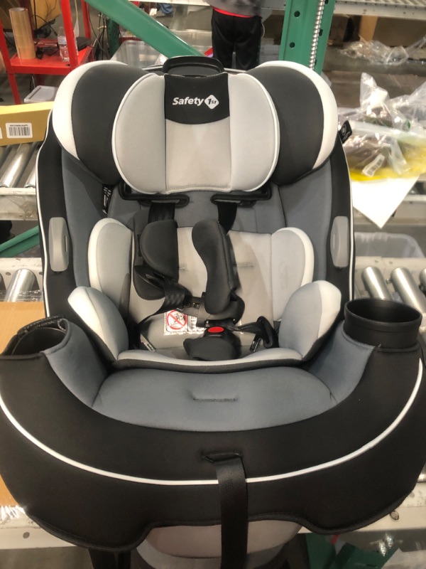 Photo 2 of ***ONE OF THE CUP HOLDERS IS MISSING - NO PACKAGING***
Safety 1st Grow and Go All-in-One Convertible Car Seat, Rear-facing 5-40 pounds