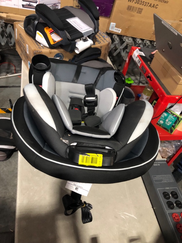 Photo 6 of ***ONE OF THE CUP HOLDERS IS MISSING - NO PACKAGING***
Safety 1st Grow and Go All-in-One Convertible Car Seat, Rear-facing 5-40 pounds