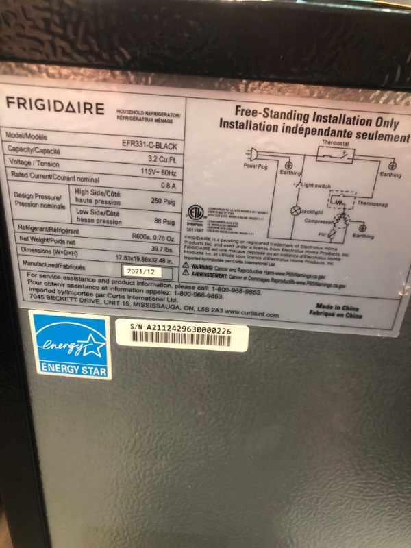 Photo 4 of **NONREFUNDABLE**FOR PARTS OR REPAIR**SEE NOTES**
FRIGIDAIRE EFR331-BLACK 3.2 Cu ft Eraser Board Mini Compact Dorm Fridge (Black) 3.2 cu ft BLACK