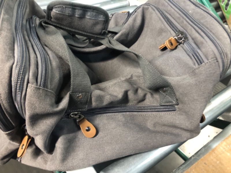 Photo 2 of Duffle bag - Medium