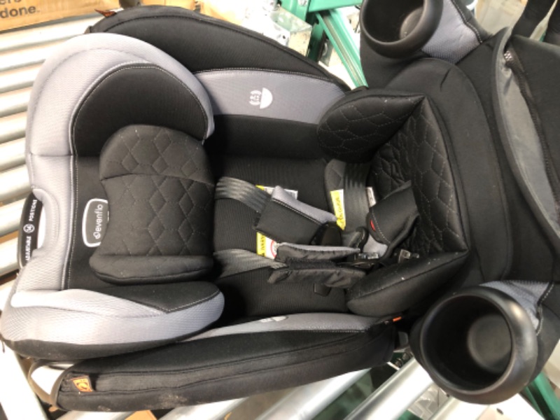 Photo 2 of ***BASE MISSING***
Evenflo Revolve Extend Revere Convertible Car Seat Revolve